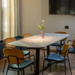 RMH HOTEL RAFFAELLO (MO) Realizzazione tavolo in gres porcellanato / Ceppo di Gre